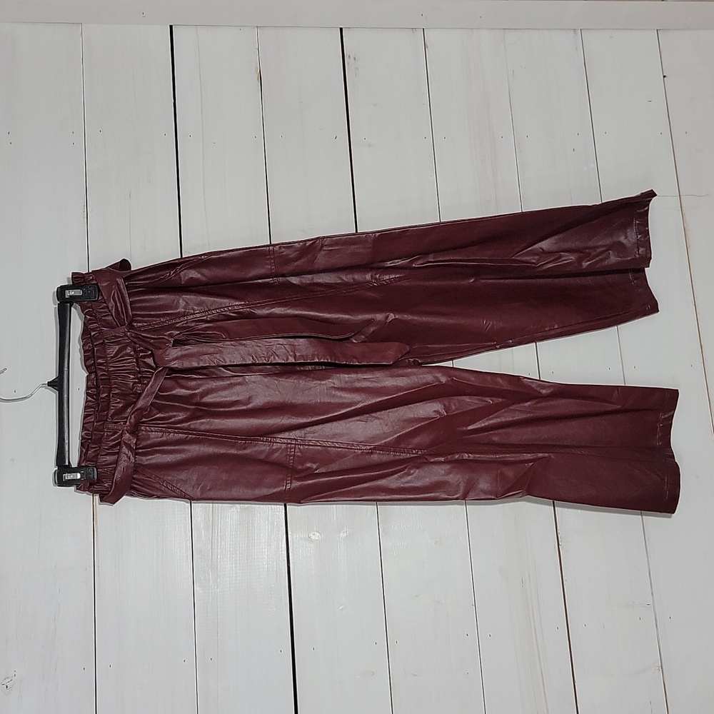 Small Easle red/ maroon leather, pleather cropped pants